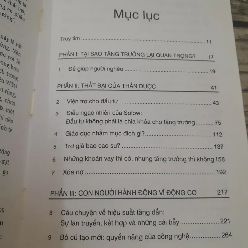 William Easterly-Truy tìm căn nguyên tăng trưởng.  720224