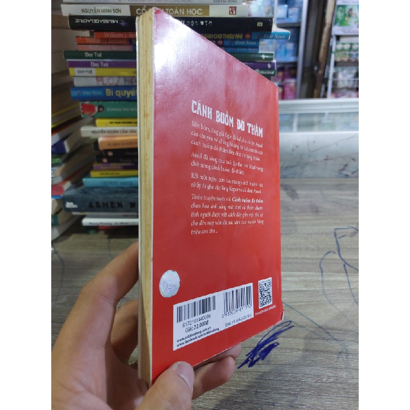 Cánh bườm đỏ thắm rách bìa nhẹ mới 70% HCM0704 Oreka-Blogmeo 36901