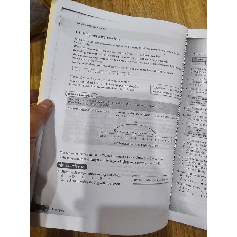 Mathematics course book (Sách photo) như hình  461778