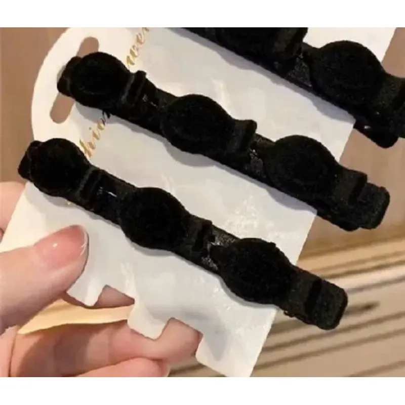 Kẹp tóc mái nhung phong cách Hàn Quốc 974236