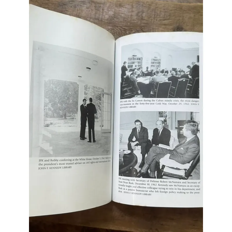 John F. Kennedy - Robert Dallek (Penguin) 729003