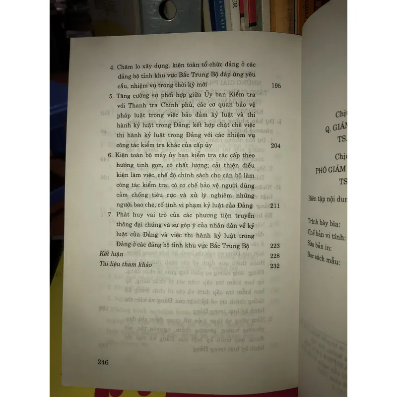 Kỷ luật của Đảng và thi hành kỷ luật trong Đảng ở các Đảng bộ tỉnh khu vực Bắc Trung Bộ… 711604