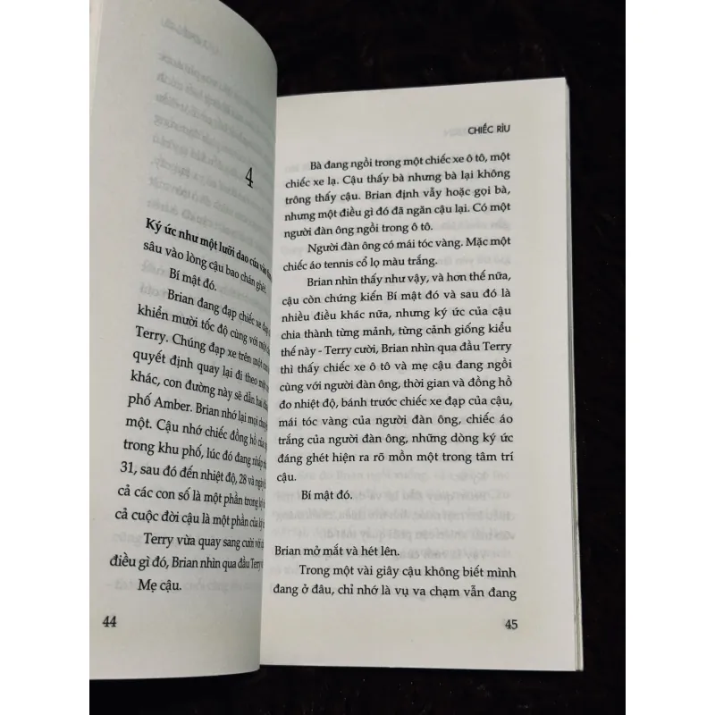 Chiếc rìu - Gary Paulsen 993233