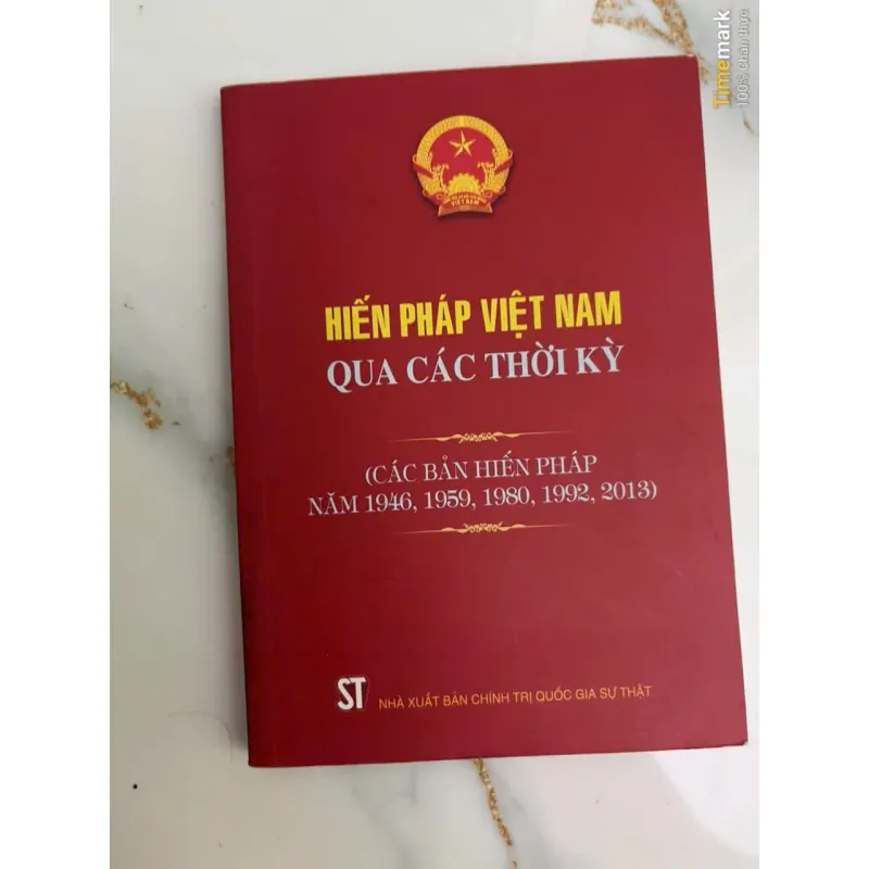 Sách luật cần pass 925764