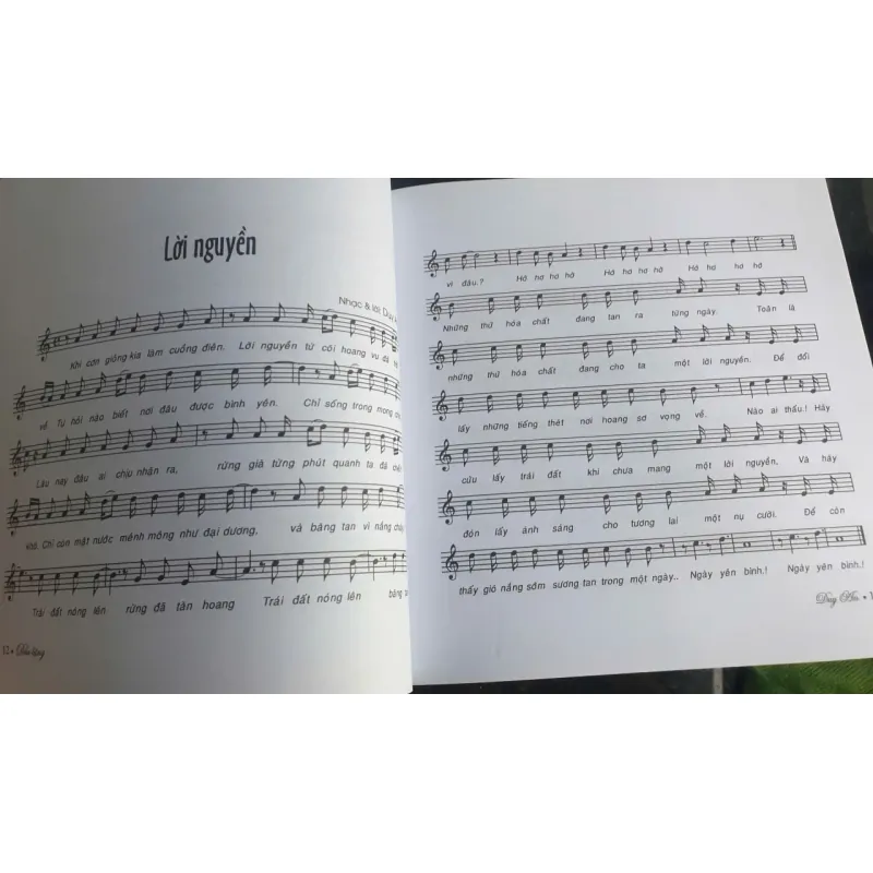 Tập Nhạc Dấu Lặng 698078