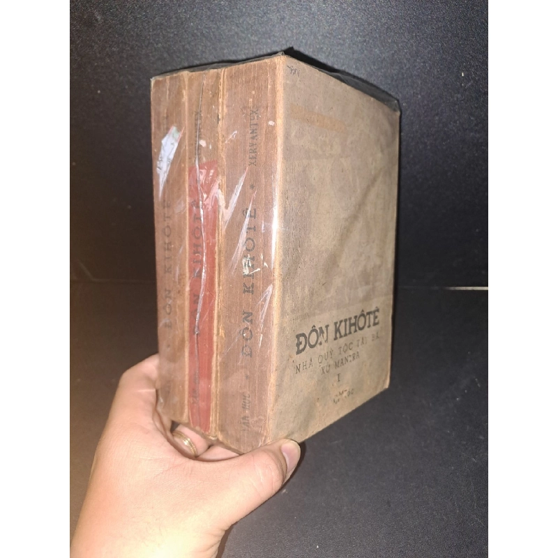 Bộ 3 cuốn Dôn Kihote nhà quý tộc tài ba xứ Mantra (tập 1+2+3) mới 60% bẩn bìa, ố vàng, mọt bìa, rách gáy 1983 Xervantex HCM1604 VĂN HỌC 918759