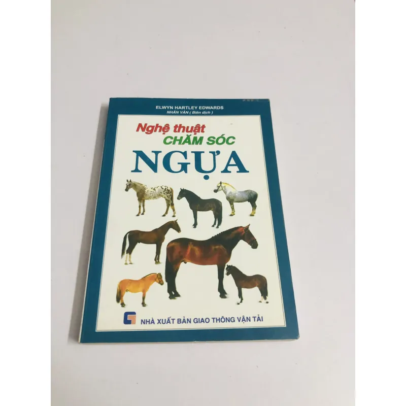 NGHỆ THUẬT CHĂM SÓC NGỰA  760018