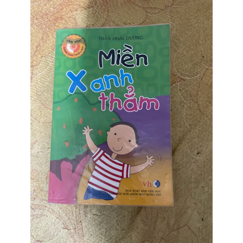 COMBO LUỸ HOA & MIỀN XANH THẲM 728423