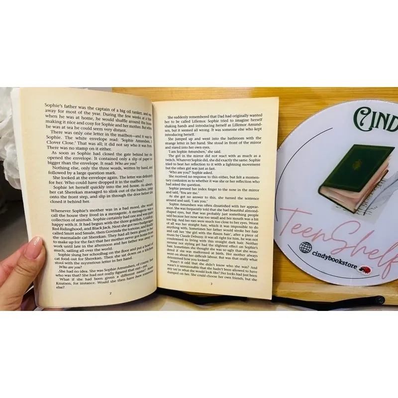 [Sách 2hand từ US] Like new 90% - Sophie’s World - Jostein Gaarder 1009002