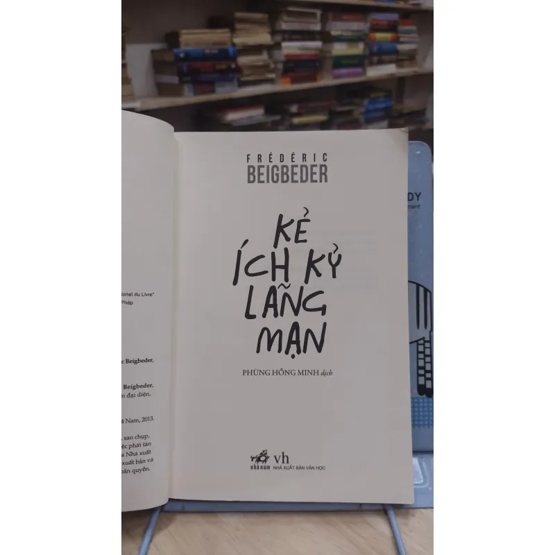 Sách - Kẻ ích kỷ lãng mạn - Frederic Beigbeder (A1) 564123