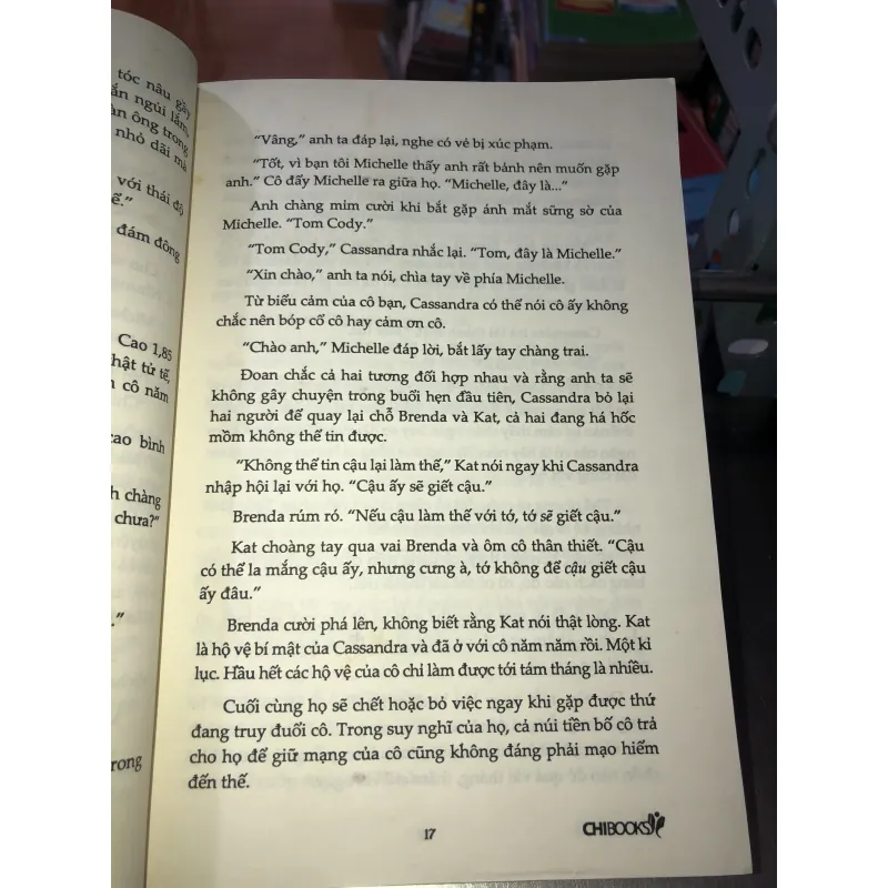 Nụ hôn tử thần - Sherrilyn Kenyon 1006368