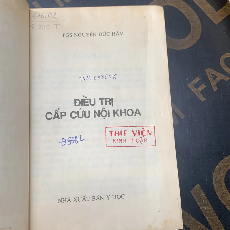 Điều trị cấp cứu nội khoa, Nguyễn Đức Hàm  599006