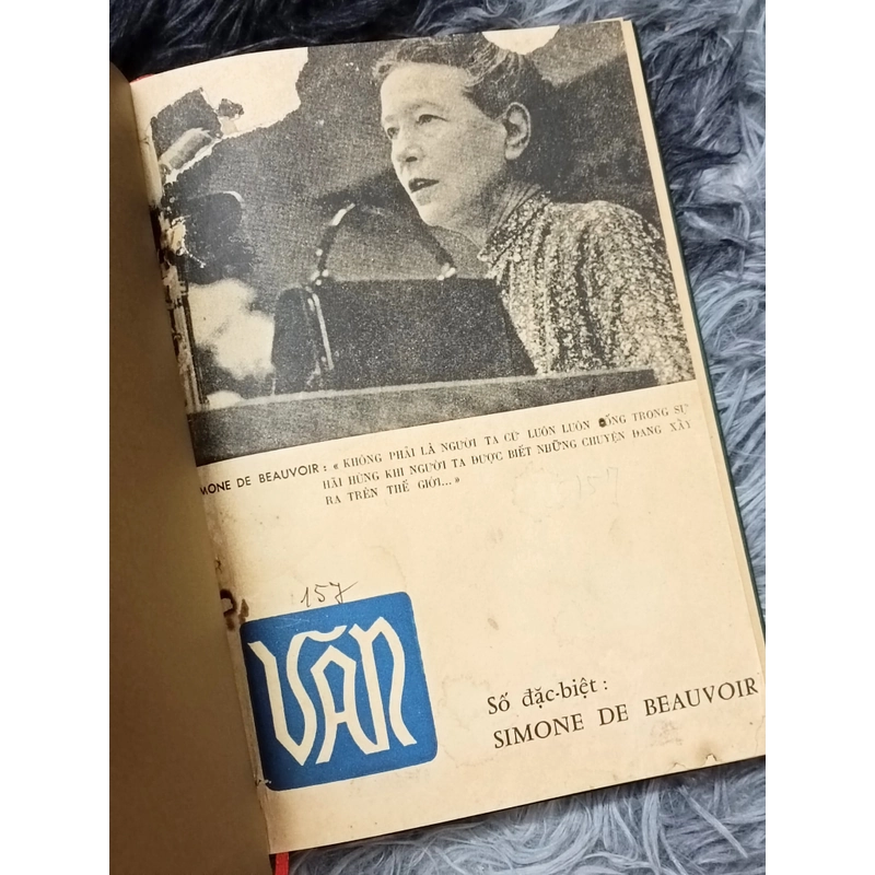 Tạp san Văn số đặc biệt: Simone De Beauvoir 523315