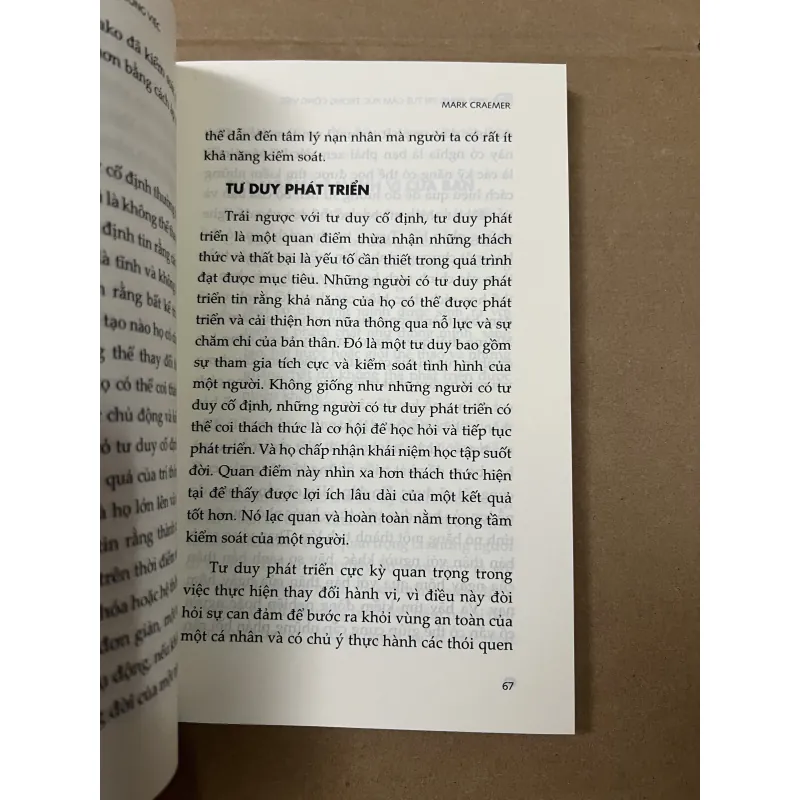 EQ Ứng dụng trí tuệ cảm xúc trong công việc 1008381