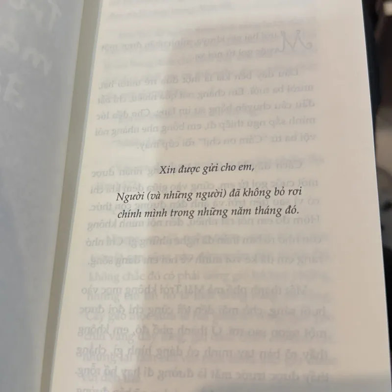 Trốn lên mái nhà để khóc - Lam 712026