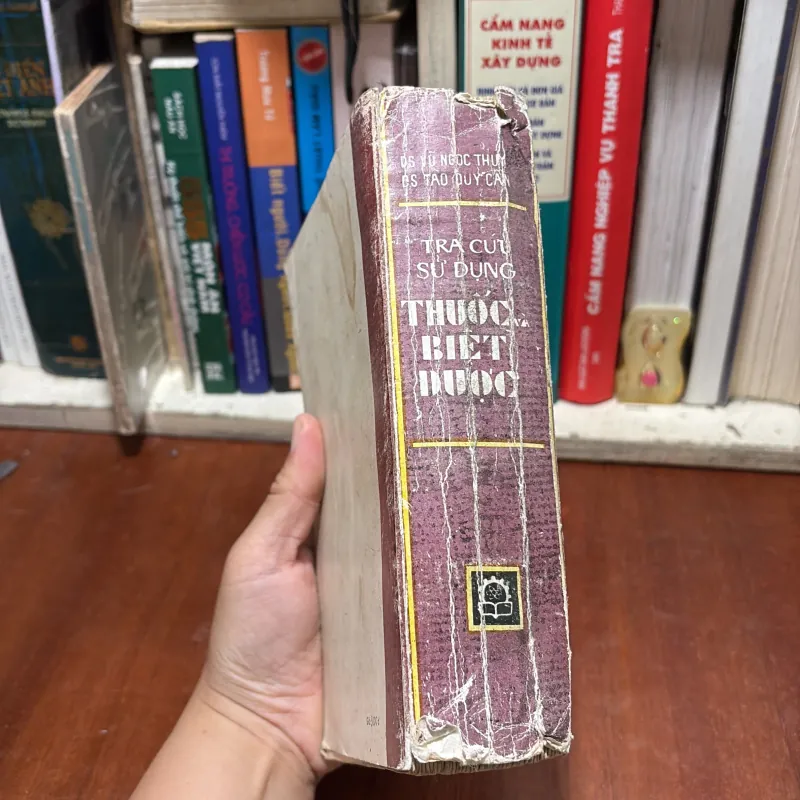 II Sách Y: Tra Cứu, Sử Dụng Thuốc Và Biệt Dược - DS. Vũ Ngọc Thuý, Tào Duy Cần - 1989 798014