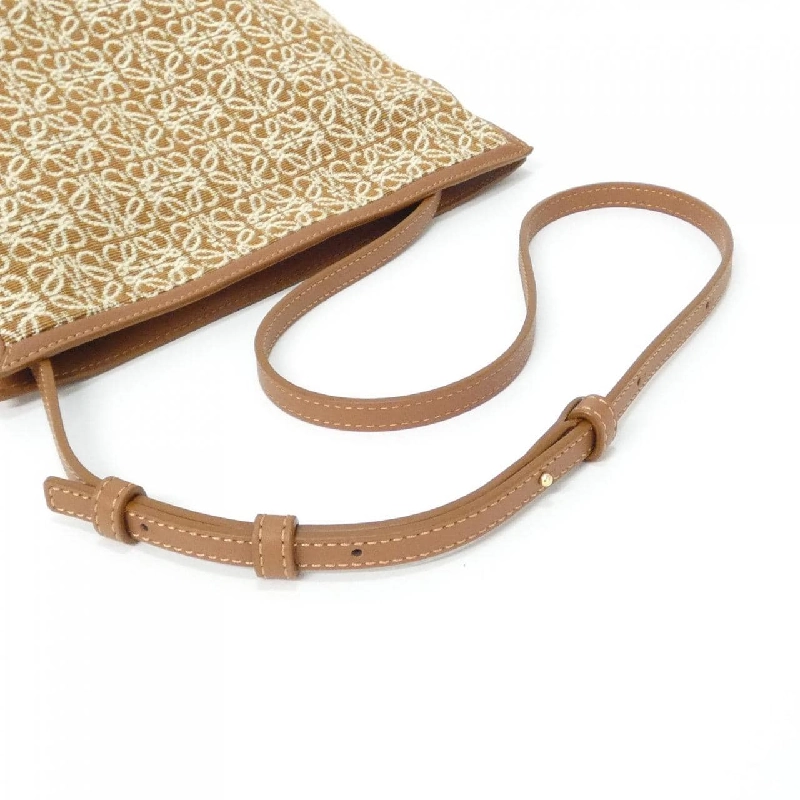 Túi Clutch Mini Flamenco Loewe A411FC2X38 614705