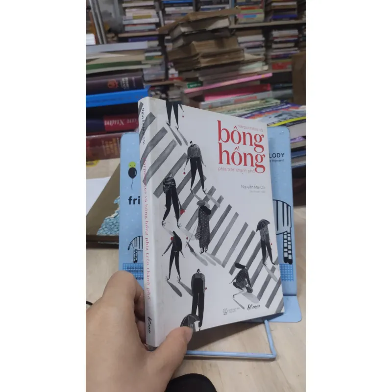 Sách: Harpocrates và bông hồng phí trên thành phố - TG: NGuyễn Mai Chi (B3) 1024367