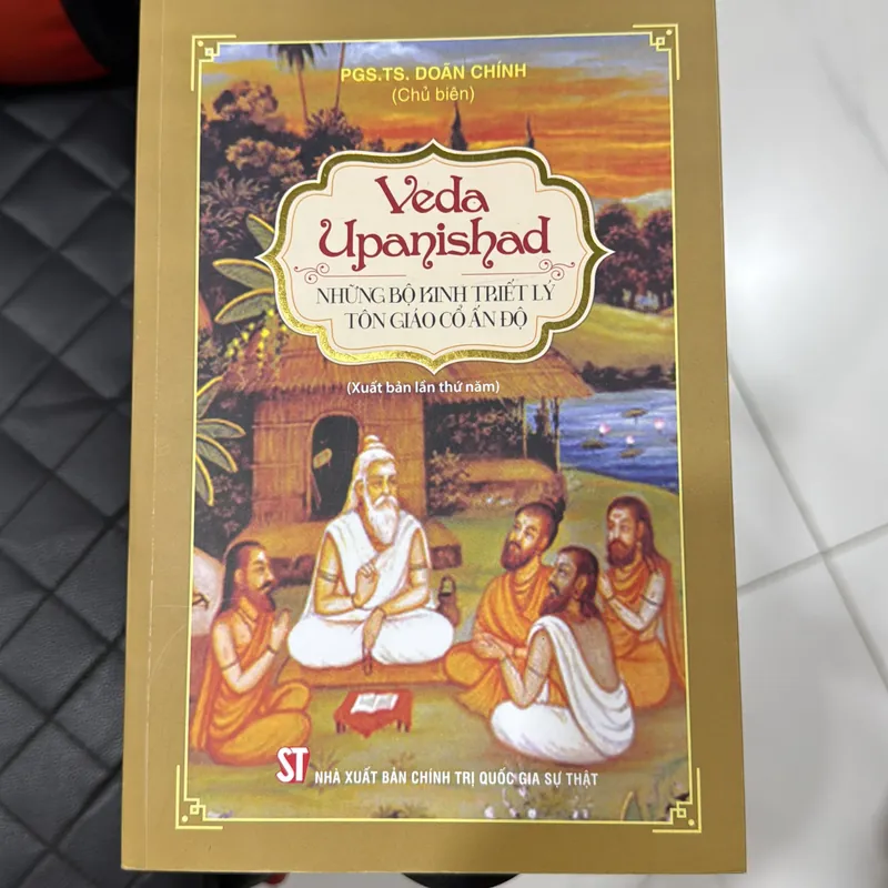 Sách Veda Upanishad Những bộ kinh triết lý tôn giáo cổ Ấn Độ 601877