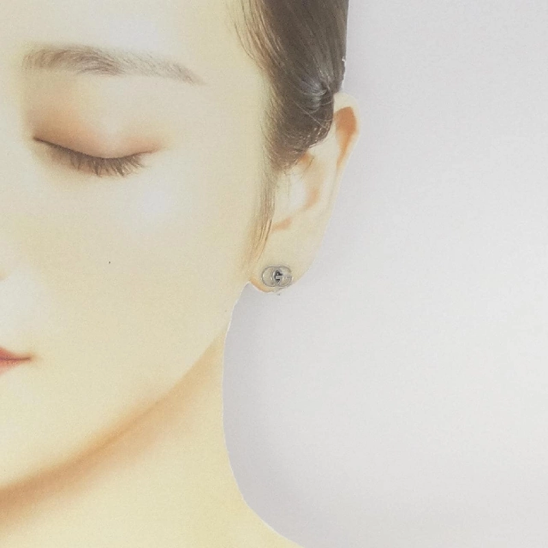 Bông tai GG Studs của Gucci - Hàng hiệu Authentic 847514