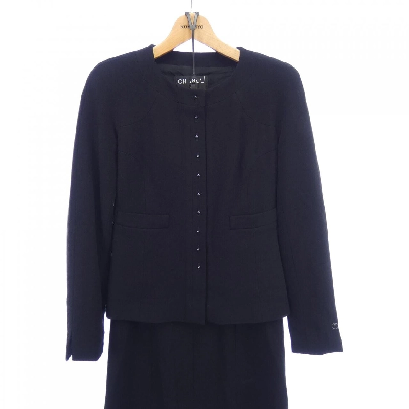 CHANEL P19913V11245 02A Suit - Hàng hiệu Chính hãng 827919