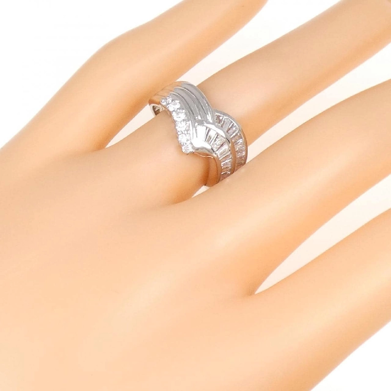 Nhẫn kim cương PT 0.66CT - Hàng hiệu Authentic 859497