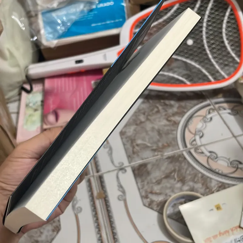 (trinh thám) - Chiếc bản lề cong - John Dickson Carr 1008635