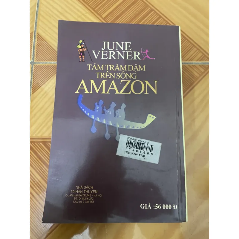 Tám trăm dặm trên sông Amazon 931404