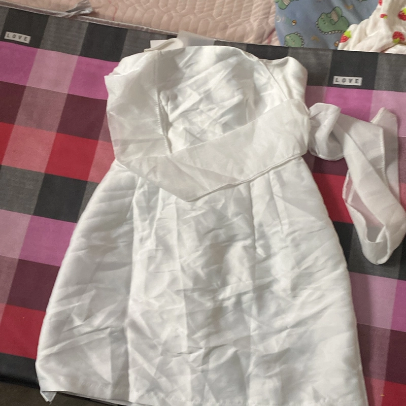 Đầm thiết kế 488751