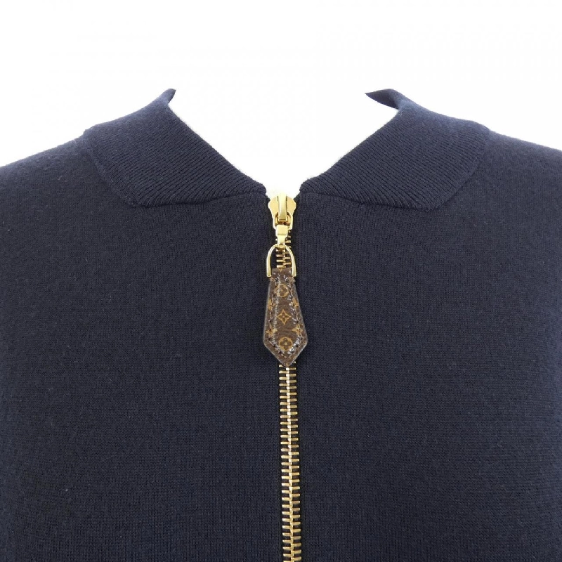 Áo khoác LOUIS VUITTON FHKC02QQJ - Hàng hiệu Authentic 821832