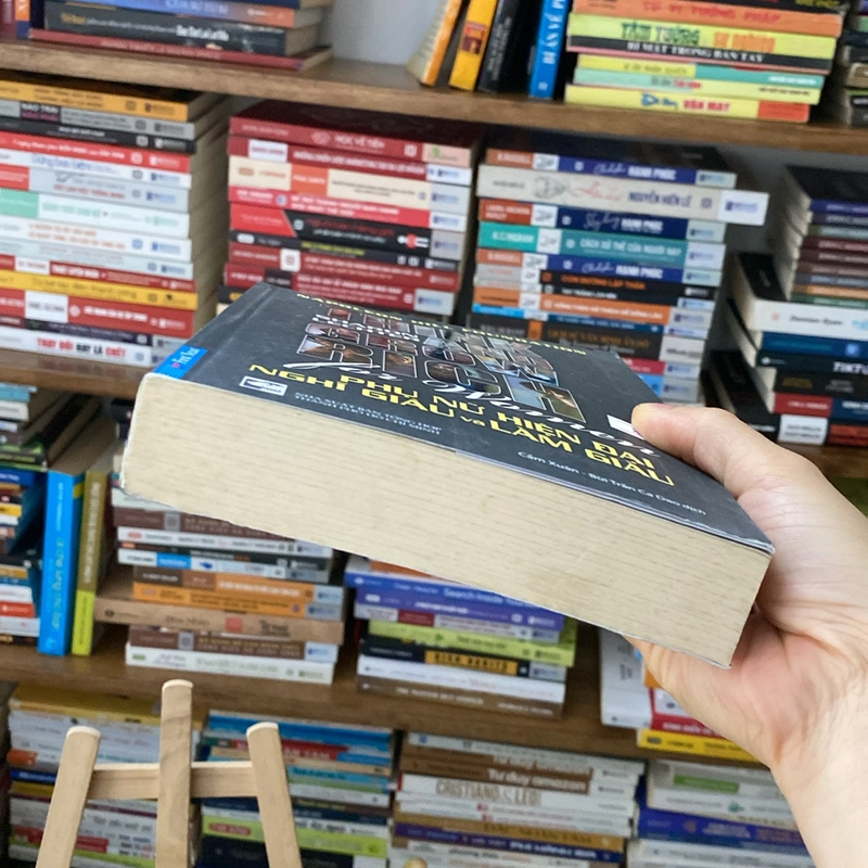Sách phụ nữ hiện đại nghĩ giàu và làm giàu Napoleon hill 529854