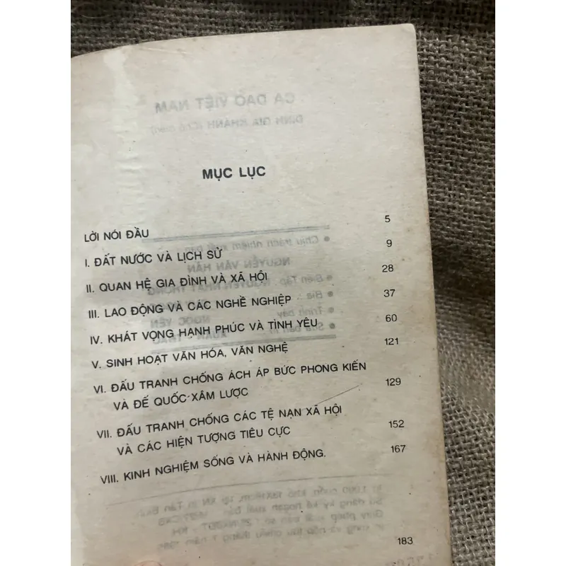 Ca dao Việt Nam - giáo sư Đinh gia Khánh  712426