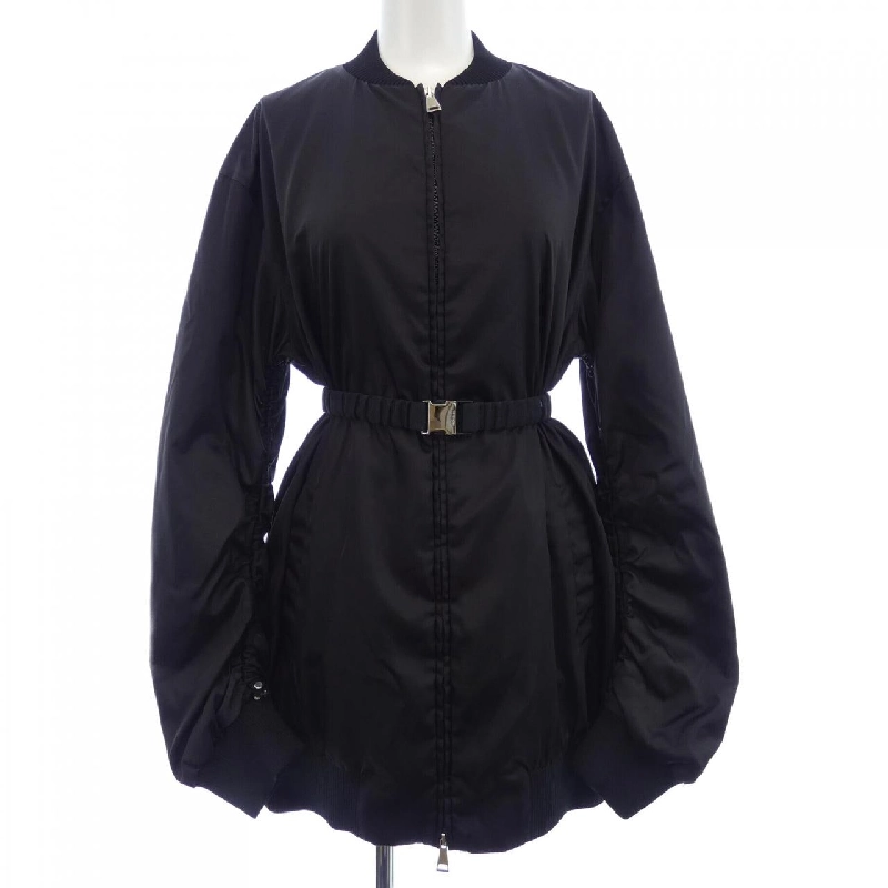 Áo khoác MONCLER - Hàng hiệu Chính hãng 824688