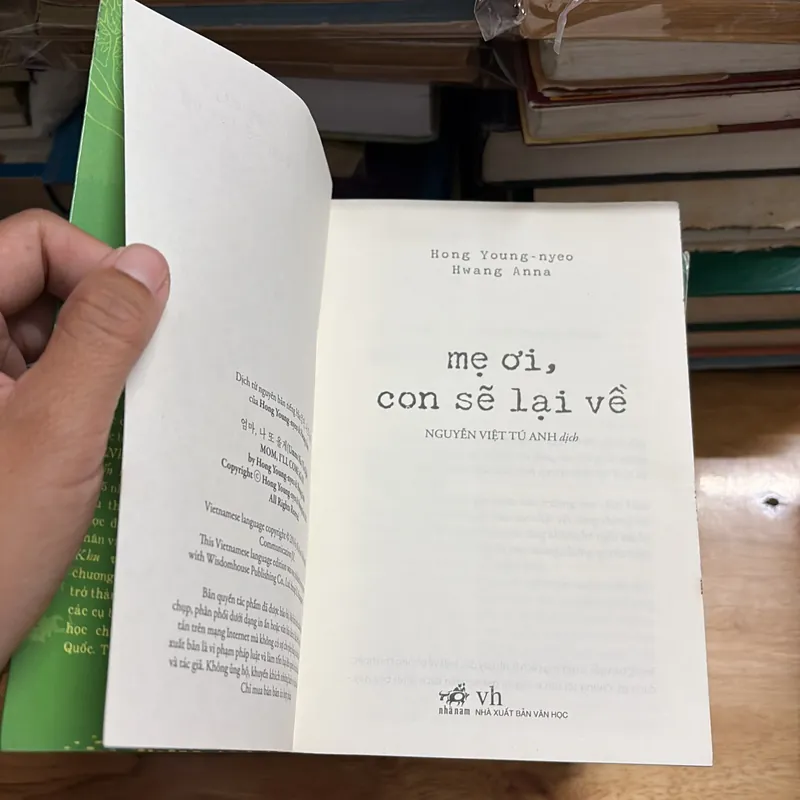 II Văn Học Nhật Bản: Mẹ Ơi, Con Sẽ Lại Về - Hong Young Nyeo, Hwang Anna - 2018 700484