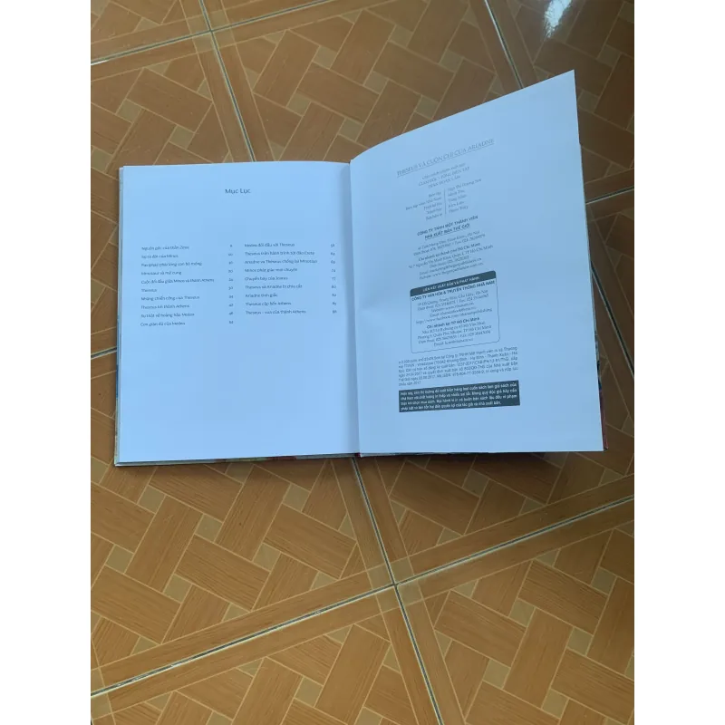 BỘ THẦN THOẠI VÀNG THESEUS - AENEID - ODYSSEY- ILIAD 1009926