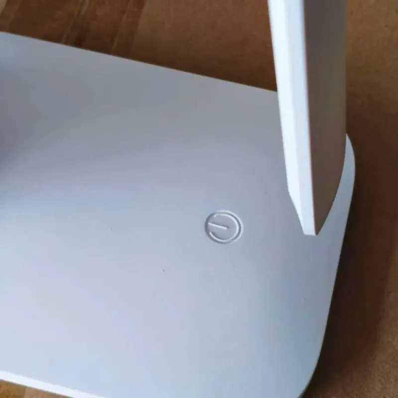 Đèn bàn LED cảm ứng 607266