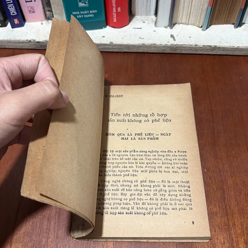 [Sách Xưa] - II Phế Liệu, Tái Chế: Phế Liệu Xử Lý Thế Nào? - G.P. UMAROV - 1997 750136