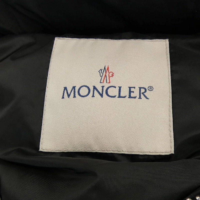 Moncler Genius WILLOW SMITH SABELA Áo gile - Hàng hiệu Authentic 820353