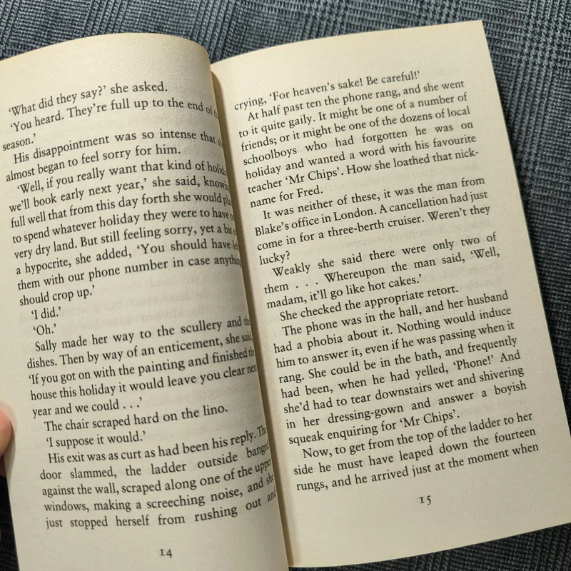 (Văn học Anh) Rosie Of The River - Catherine Cookson 713004