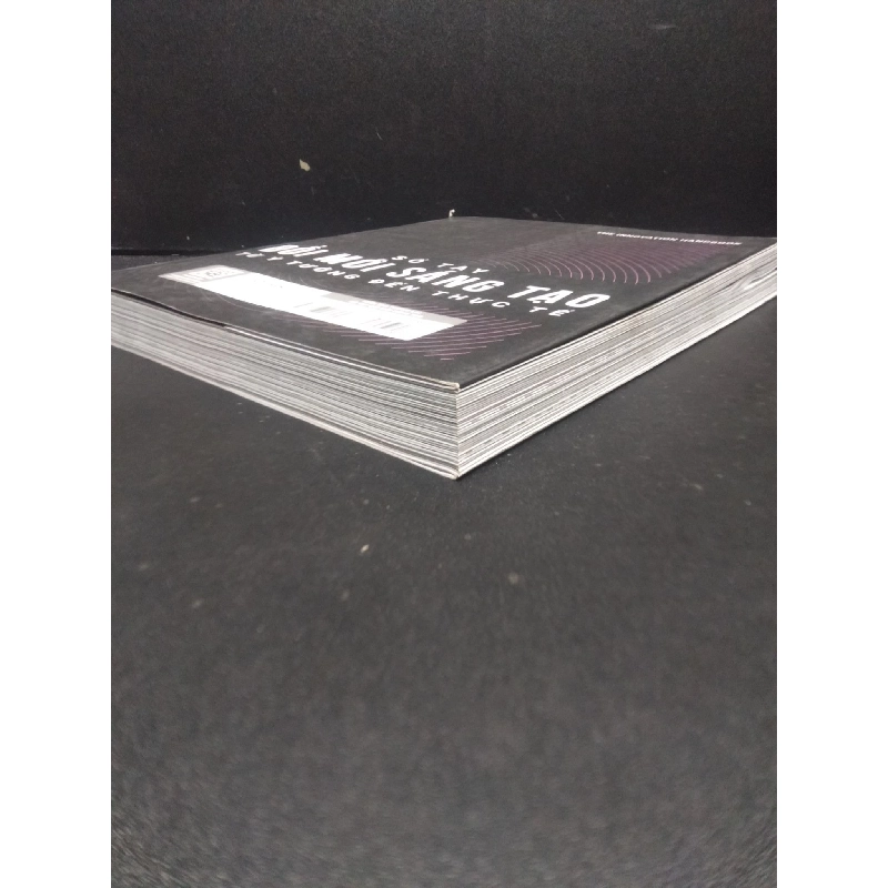 Kiến Tạo Tương Lai Sổ Tay Đổi Mới Sáng Tạo khổ vuông mới 90% bẩn nhẹ 2022 HCM2105 Jeremy Gutsche SÁCH KỸ NĂNG 914467