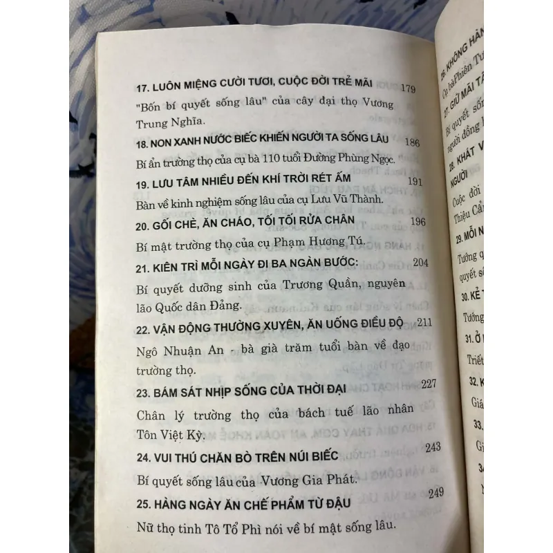 Bí Quyết Trường Thọ Của Các Danh Nhân - Giả Phượng Vân 992475