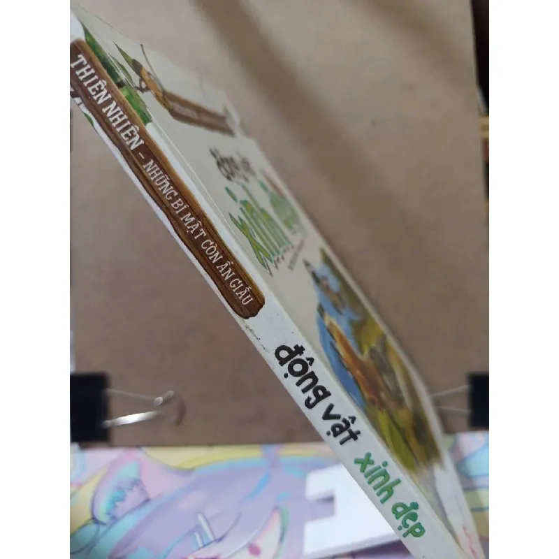 [Sách Cũ SCGR] Thiên nhiên - Những bí mật còn ẩn giấu - động vật xinh đẹp - Trác Việt (chủ biên), Bùi Hương (dịch) KHOA HỌC ĐỜI SỐNG RUBO0810 677469