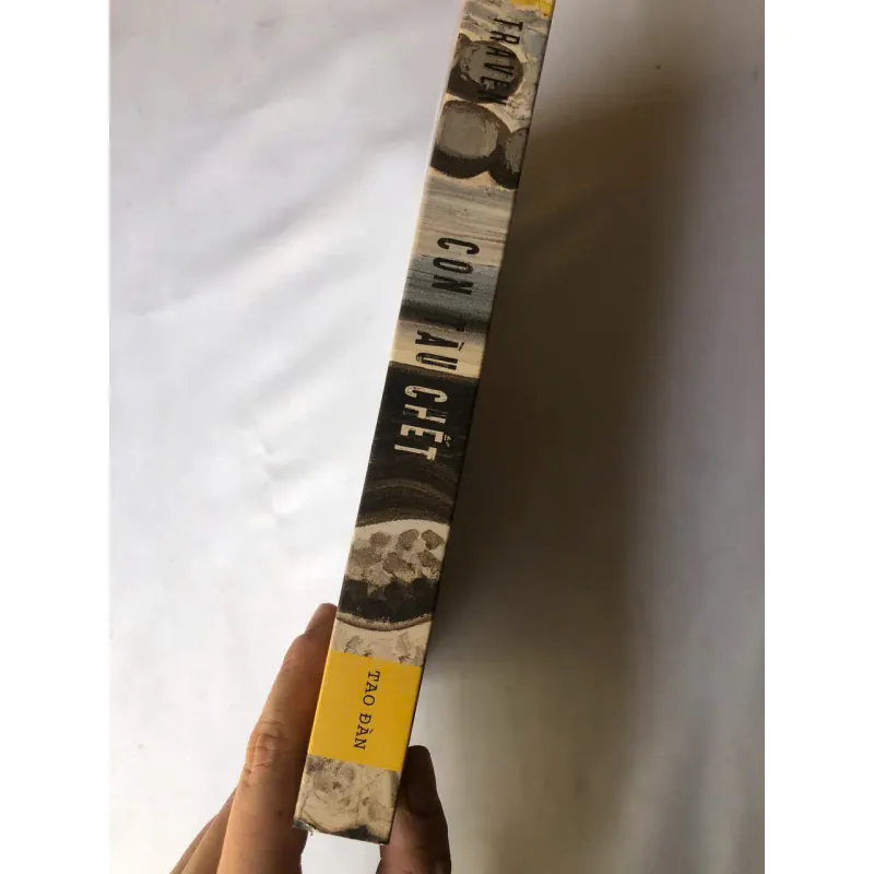 Con Tàu Chết - B. Traven 749073