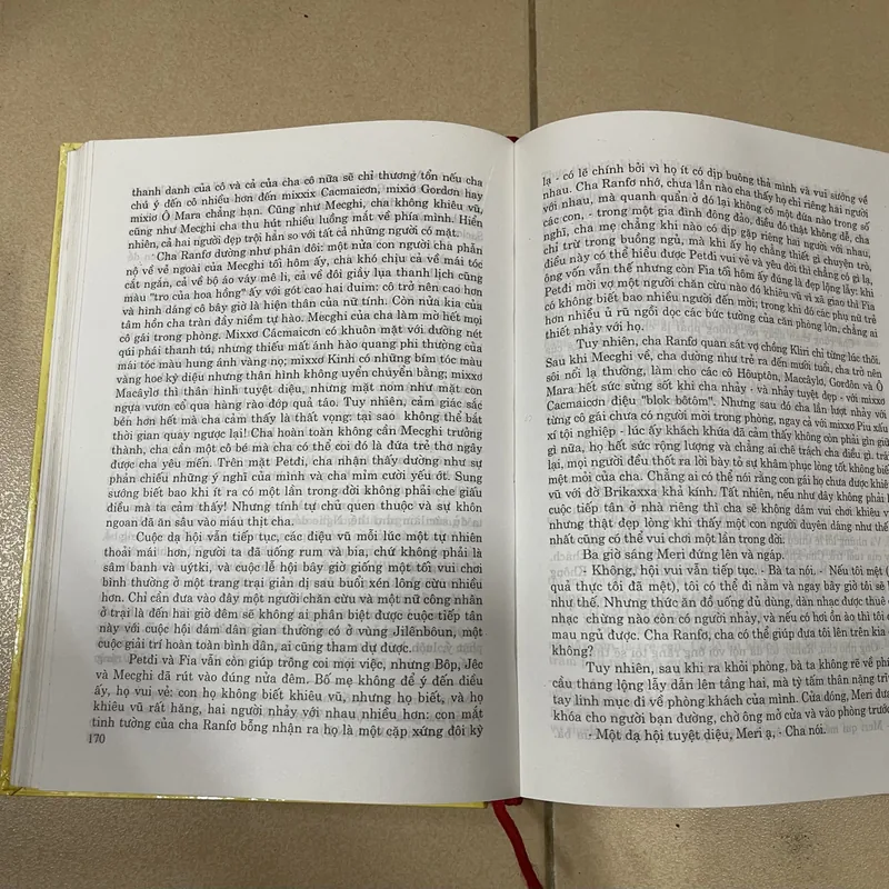 Tiếng Chim Hót Trong Bụi Mận Gai (c43) 722307