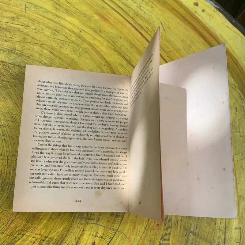 DON’T SWEAT THE SMALL STUFF IN LOVE - RICHARD & KRIS CARLSON 761189