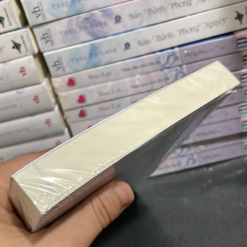 với chính mình bạn vẫn là kẻ xa lạ - Đại Tướng Quân Quách 998030