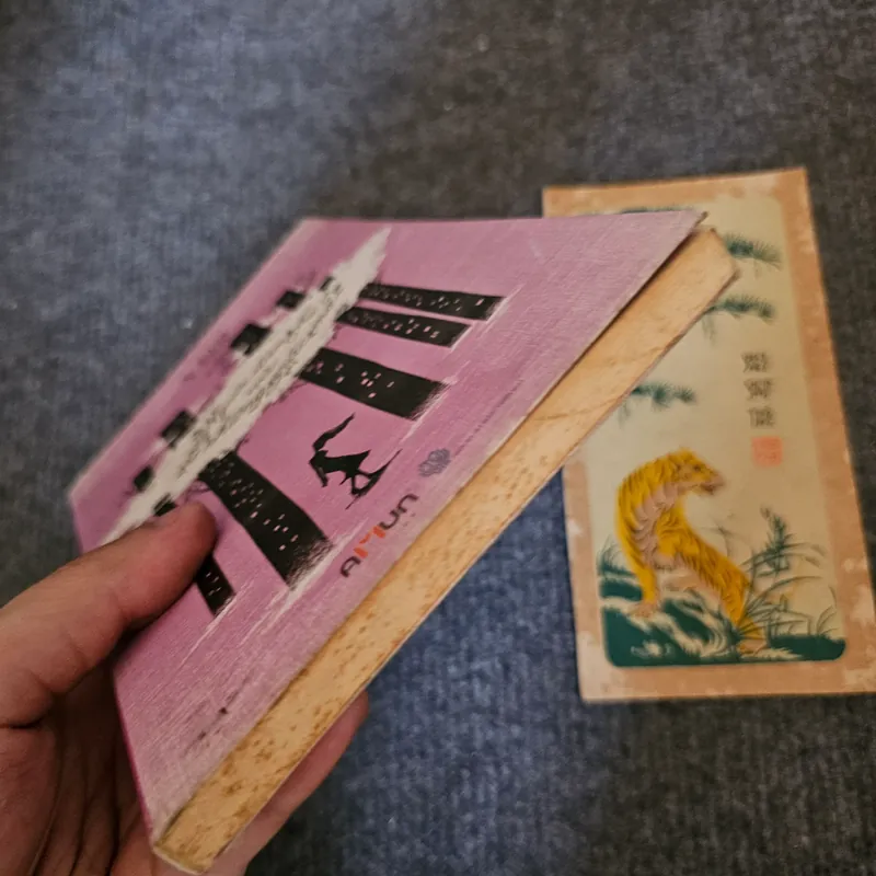 Người đàn bà và những giấc mơ - Y Ban 735173