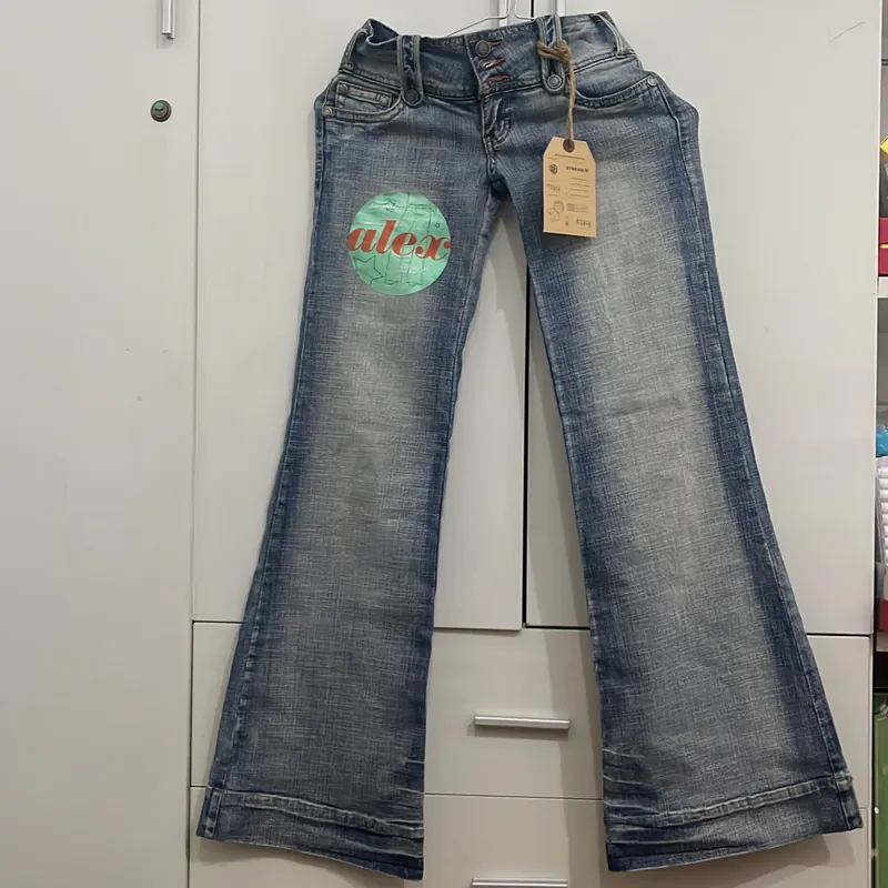 Quần jean Alex- nữ lưng trễ ống rộng 56- lưng 70-dài 90.Hàng xách tay từ Mỹ. Chưa sử dụng 565185