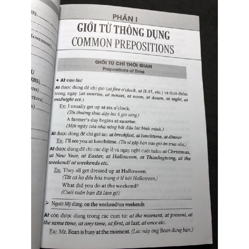 Giới từ tiếng anh Prepositions 2017 mới 85% bẩn nhẹ Mai Lan Hương HPB2808 HỌC NGOẠI NGỮ 350276