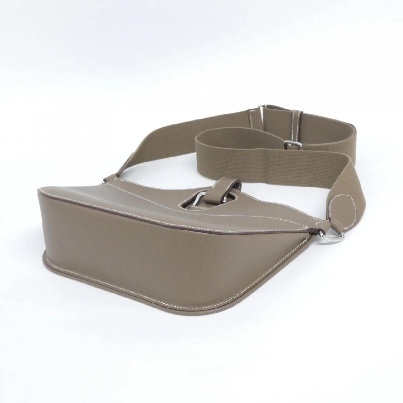 Túi xách chéo Hermès Atelage 084155CK - Hàng hiệu Authentic 802573